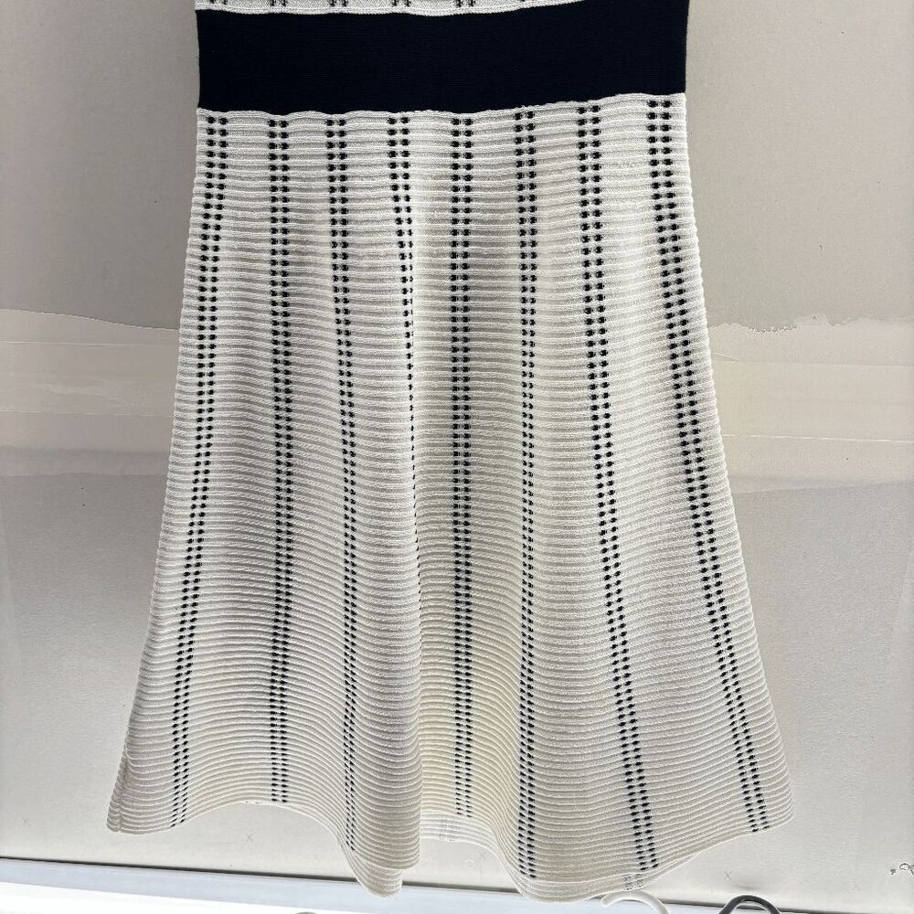 Ann Taylor Dress XS White Black Striped Fit Flare Rib Knit Tennis Style - Picture 2 of 7